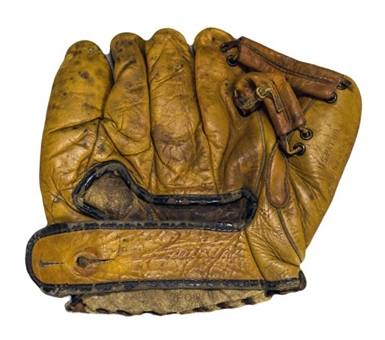 Babe Ruth Endorsed Vintage 259 Model Spalding Glove